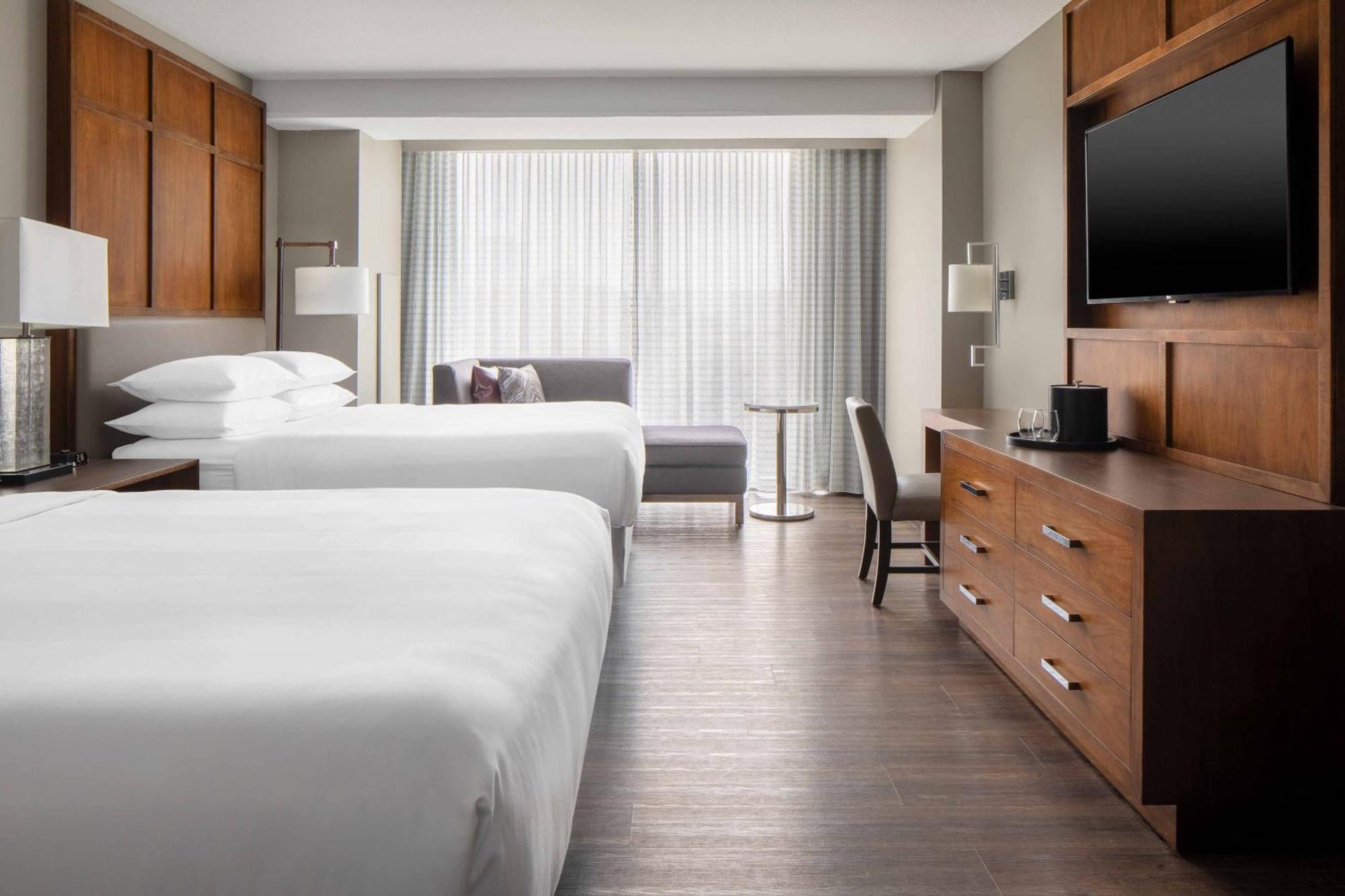 Omaha Marriott Downtown At The Capitol District Ξενοδοχείο Εξωτερικό φωτογραφία